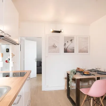 Auguste, La Romaine Et My Cesar - Location Saverne